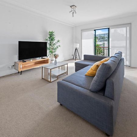 Cozy 2 Bedroom Apartment Surry Hills Sydney Luaran gambar
